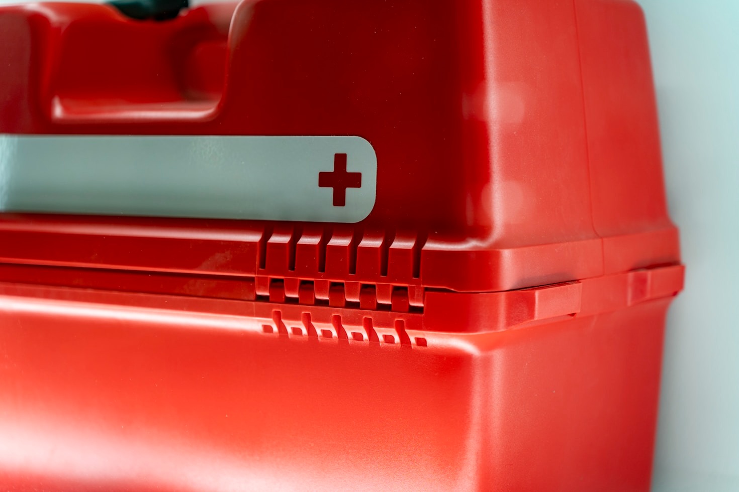 The Benefits of Turnkey Defibrillator Services